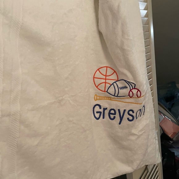 Personalized towel  with the name Greyson   Never used - Picture 3 of 3